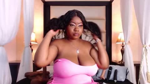 TrixieMar online show from 03.10.25