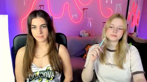 Trixy online show from 03.25.26