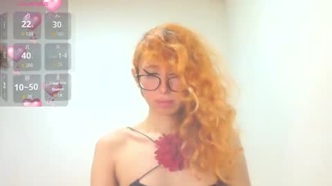 Trixy Rose online show from 11.30.25