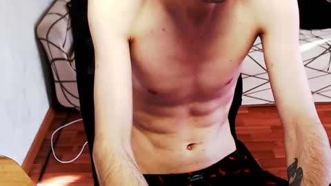 Snapshot of trone41 chatting on 04.01.26 I POST MY FUCKING VIDEOS AND PICS online show from 04.01.26