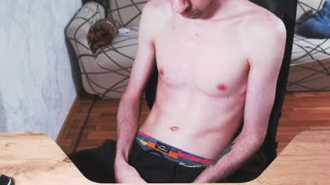Snapshot of trone41 chatting on 04.04.26 I POST MY FUCKING VIDEOS AND PICS online show from 04.04.26