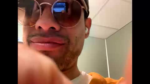 Open minded - Hetro - Male online show from 03.27.26