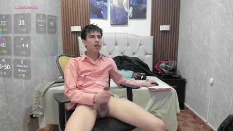 Snapshot of troy_boy20 chatting on 10.18.25 Troy online show from 10.18.25