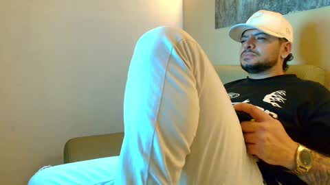 Troy online show from 04.03.26