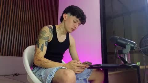 Troy online show from 09.17.25