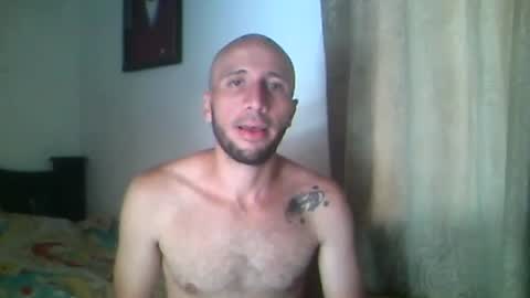 Snapshot of troy_tristan chatting on 10.03.25 Troy Tristan online show from 10.03.25