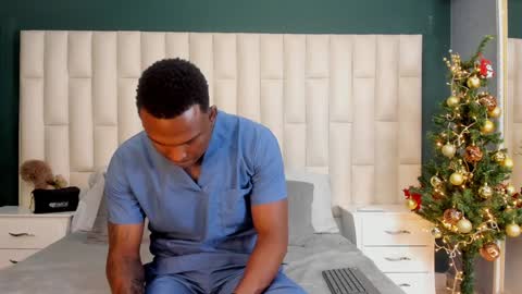 Snapshot of troykhalil chatting on 12.21.24 Troy Khalil online show from 12.21.24