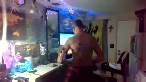 troystack41 online show from 11.12.25