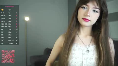 Snapshot of truegrace chatting on 09.14.25 Grace online show from 09.14.25