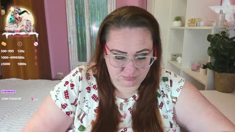 Adelle online show from 12.25.24