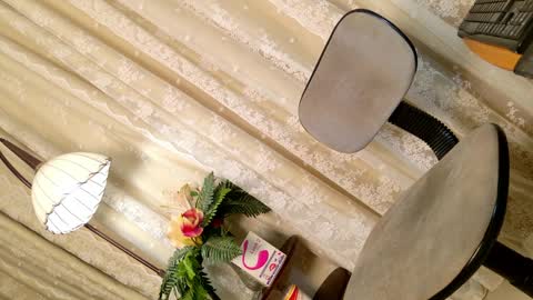 Chloe online show from 04.01.26