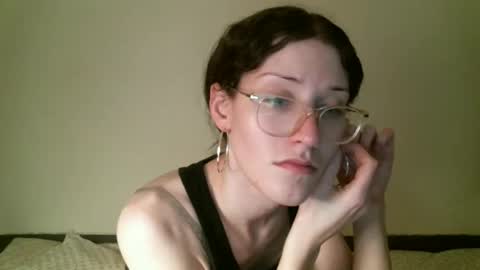 Snapshot of ts_librarian chatting on 01.23.25 Elisabeth online show from 01.23.25