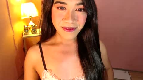 Snapshot of ts_romantika69 chatting on 01.11.25 The Girl Named Romantika online show from 01.11.25