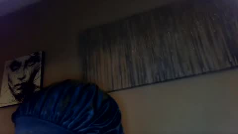 Amber White online show from 10.24.25