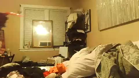 Amber White online show from 11.17.25