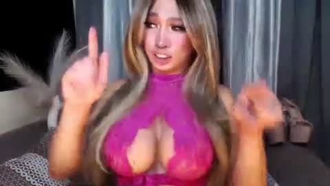 Snapshot of tscassieclassy_xx chatting on 09.24.25 Cassie online show from 09.24.25