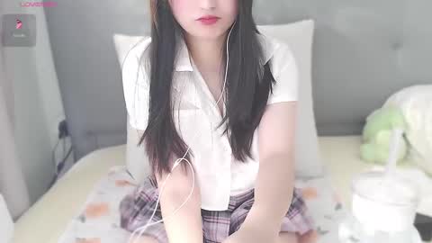 Anne Bebe online show from 02.22.25