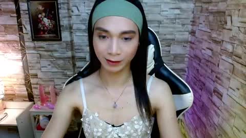 Tina online show from 02.16.25