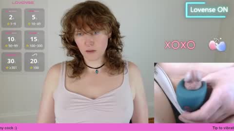 Snapshot of tsellieryder chatting on 06.11.26 Ellie Ryder online show from 06.11.26