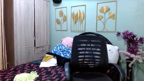 SHENA  online show from 12.28.24