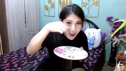 SHENA  online show from 01.24.25
