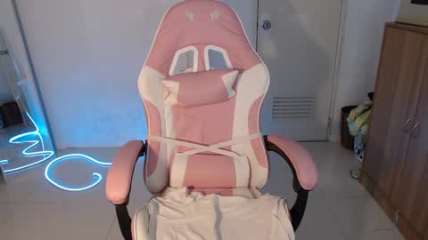 Snapshot of tsgilian_exoticbeauty chatting on 12.30.24 tsgilian_exoticbeauty online show from 12.30.24