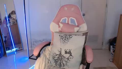 Snapshot of tsgilian_exoticbeauty chatting on 03.05.25 tsgilian_exoticbeauty online show from 03.05.25