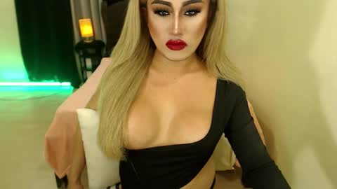 SEDUCTIVEmistresCUMS online show from 02.22.25