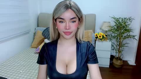 Graciella online show from 10.24.25