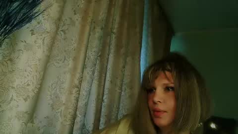 Snapshot of tspostophere chatting on 06.24.26 Annika online show from 06.24.26