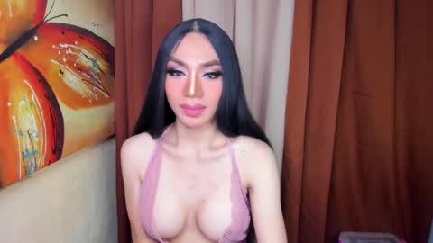 Queen Selena online show from 09.23.25