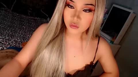 jayvie online show from 10.13.25