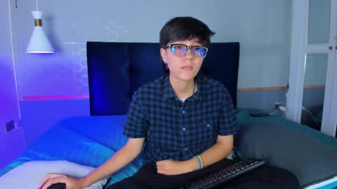 Maru online show from 09.18.25