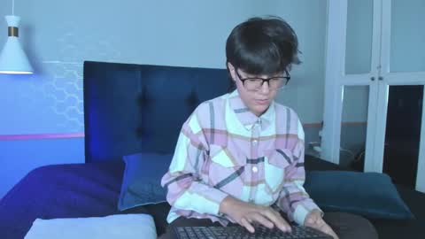 Maru online show from 09.21.25