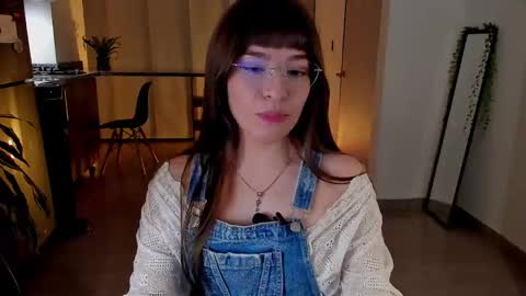 Snapshot of tsukys_spell chatting on 09.27.25 Tsuky online show from 09.27.25