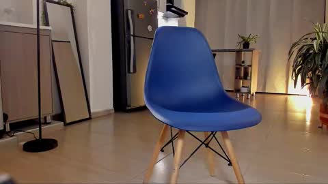 Snapshot of tsukys_spell chatting on 10.31.25 Tsuky online show from 10.31.25