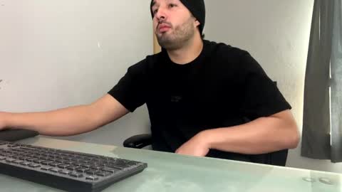 Stimulation make me Cum in Public or in Pvt   online show from 12.06.24