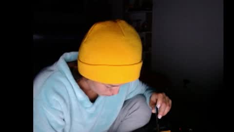 tucomplic69 online show from 04.18.26