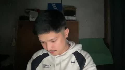 Snapshot of tuling1 chatting on 02.06.26 tuling1 online show from 02.06.26