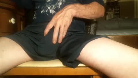 Snapshot of tulsatool chatting on 09.29.25 Tulsatool online show from 09.29.25