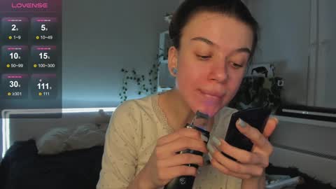 Hi everyone my name is Tina Id love it if you could help make sense of it here  online show from 12.08.24