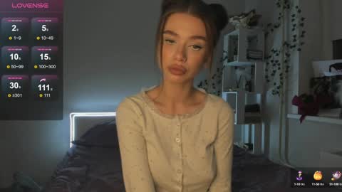 Hi everyone my name is Tina Id love it if you could help make sense of it here  online show from 01.03.25