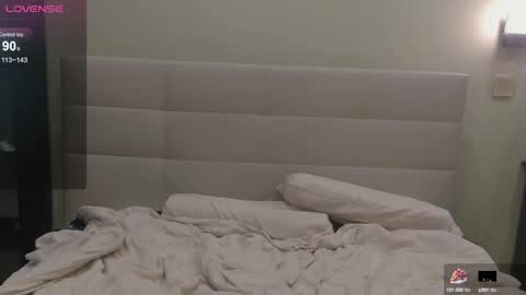 Hi everyone my name is Tina Id love it if you could help make sense of it here  online show from 03.07.25