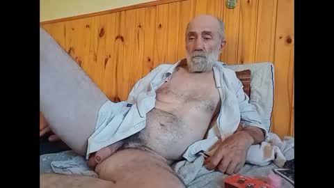 Papi Facu online show from 12.26.24