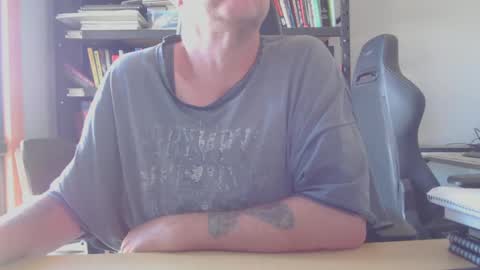 Snapshot of turbocad chatting on 02.10.25 turbocad online show from 02.10.25