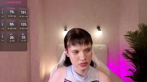 Snapshot of turbowinsor chatting on 09.23.25 turbowinsor online show from 09.23.25