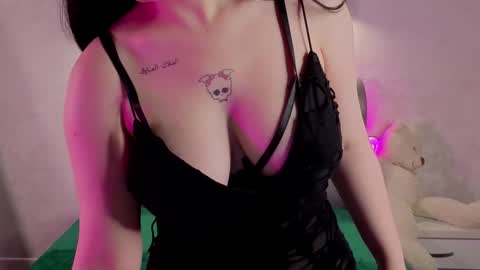 Snapshot of turbowinsor chatting on 10.05.25 turbowinsor online show from 10.05.25