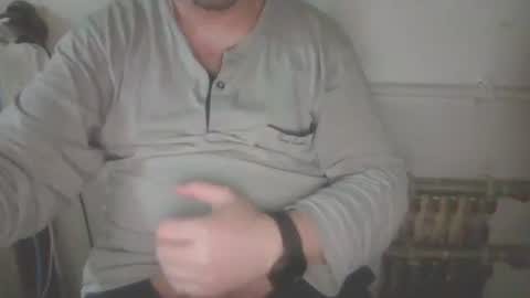 Snapshot of turkishdaddy34 chatting on 03.01.25 turkishdaddy34 online show from 03.01.25