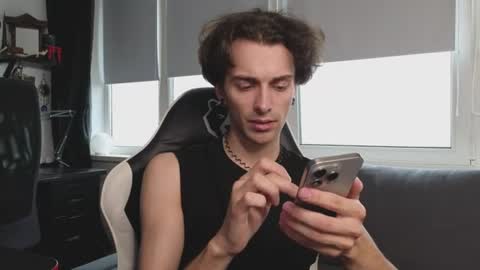Tony Tusugo online show from 06.15.26