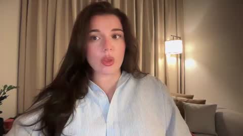 Ariana online show from 06.12.26
